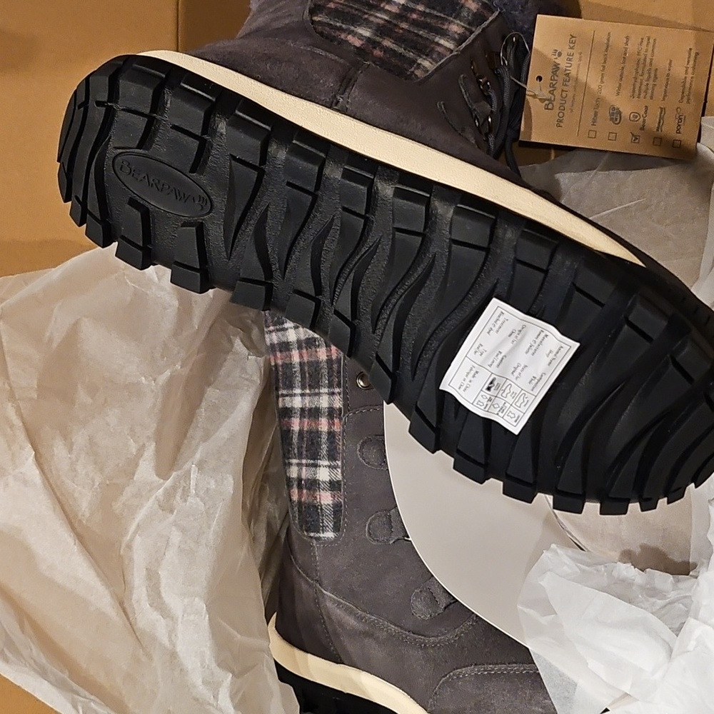 BEARPAW: FASHIONABLE Winter/Snow Boots "LOTUS" - Sz 9 - NEW! - Picture 4 of 4